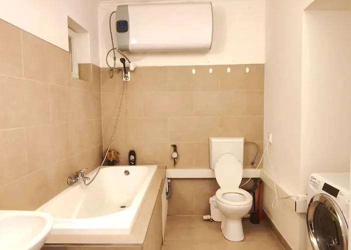 Private Bedroom In Baross Quarto em Acomodações Particulares *