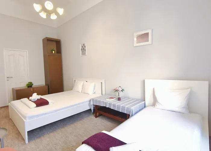 Quarto em Acomodações Particulares Private Bedroom In Baross