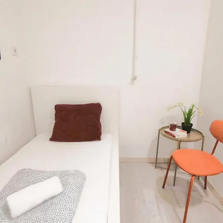 Baross Quarto em Acomodações Particulares *